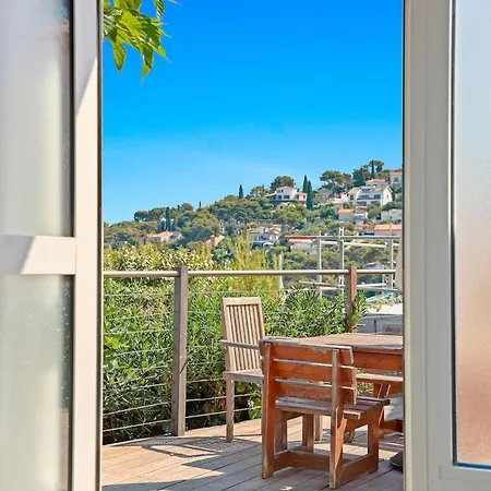 Πανσιόν L'echappee Bleue Sea View Terrace