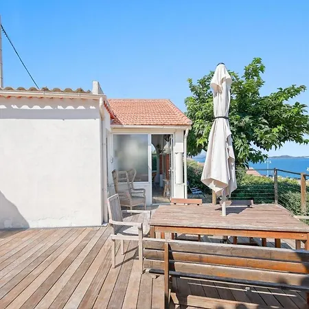 L'echappee Bleue Sea View Terrace 4* Le Pradet