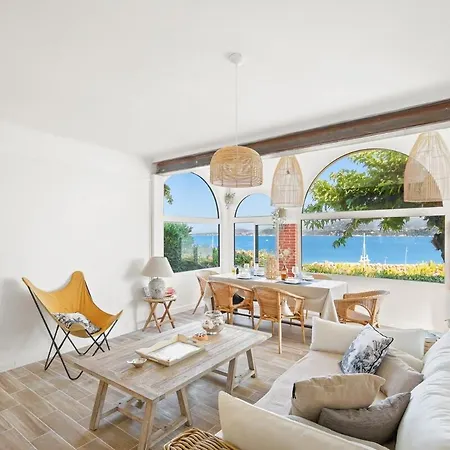 L'echappee Bleue Sea View Terrace 4* ル・プラデ
